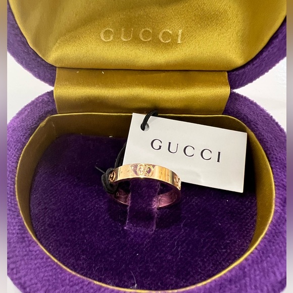 GUCCI Icon 18K Yellow Gold Thin Band Ring - Picture 3 of 11